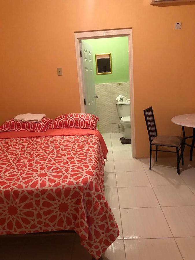 Scarlett Guest House Bull Bay Екстер'єр фото