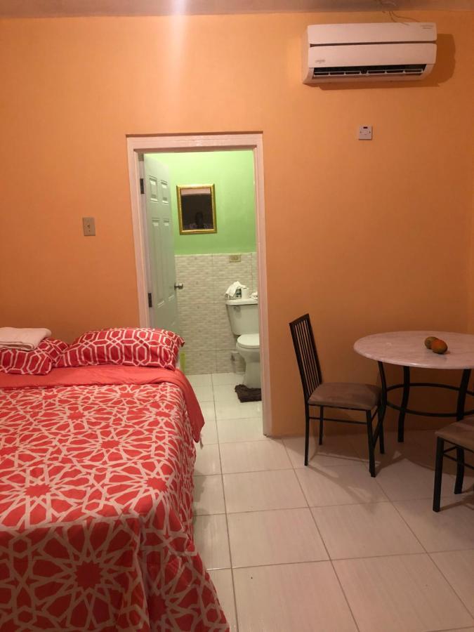 Scarlett Guest House Bull Bay Екстер'єр фото